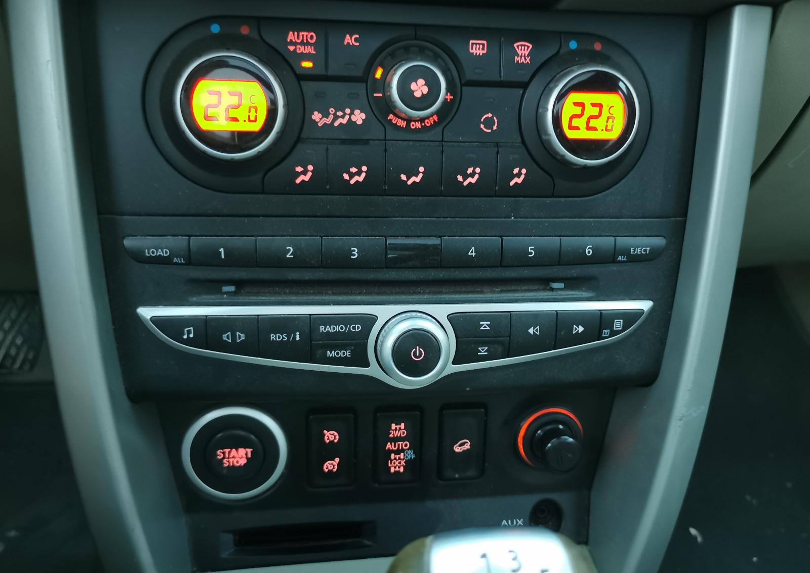 Renault Koleos 2009 — photo 19