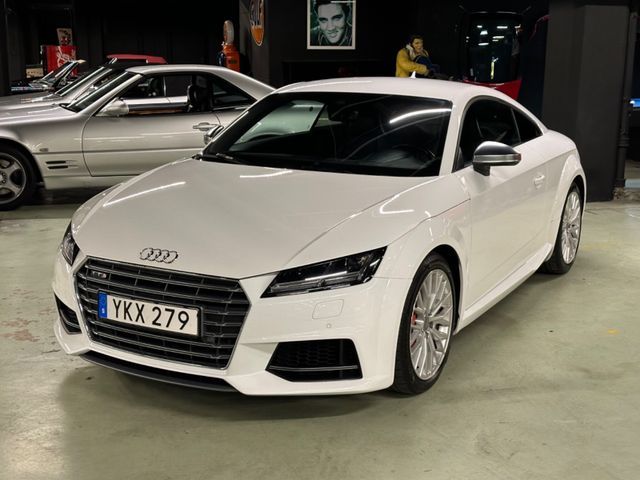 Audi TTS Coupe 2.0 TFSI S tronic quattro