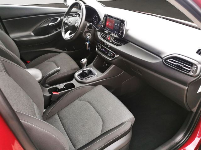 Hyundai i30 Edition 30  Kamera SHZ LED