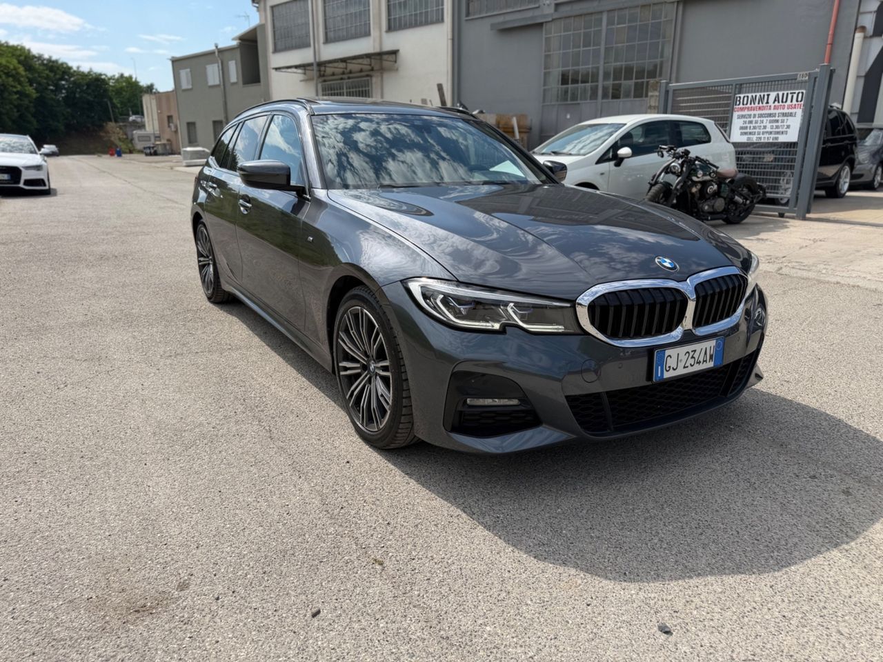 BMW Bmw 320 320d 48V xDrive Touring Msport imagem 2
