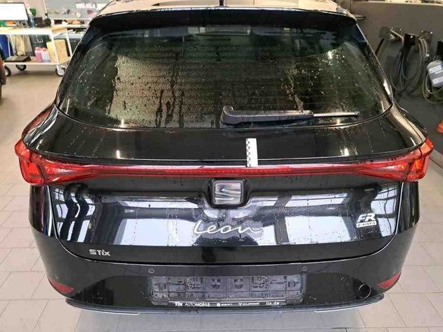 Leon Sportstourer FR 1.4 e-Hybrid DSG LED PDC Si