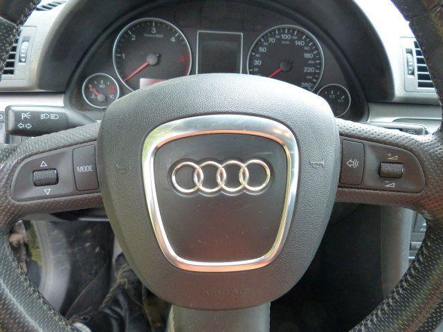 Audi A4 2007 — photo 8