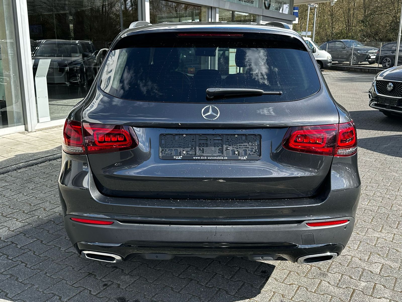 Fahrzeugabbildung Mercedes-Benz GLC 220d 4M Exclus NIGHT+NAVI+LED+KAM+BURMES+AHK