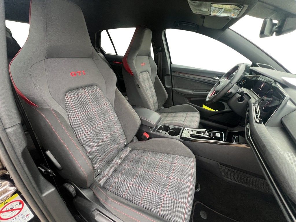 Volkswagen Golf - Bild 11