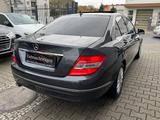 Mercedes-Benz C 250 CGI Elegance Autom.Xenon Navi PDC Alu - Mercedes-Benz C 250 Gebrauchtwagen in Berlin