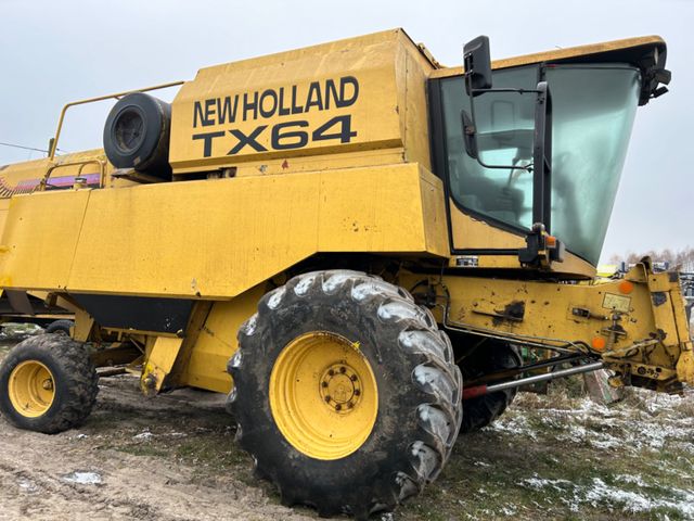 New Holland Tx 64 poziomowanie hederu 6.1m