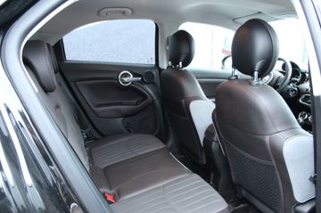 Fahrzeugabbildung Fiat 500X Lounge Aut. Xenon
