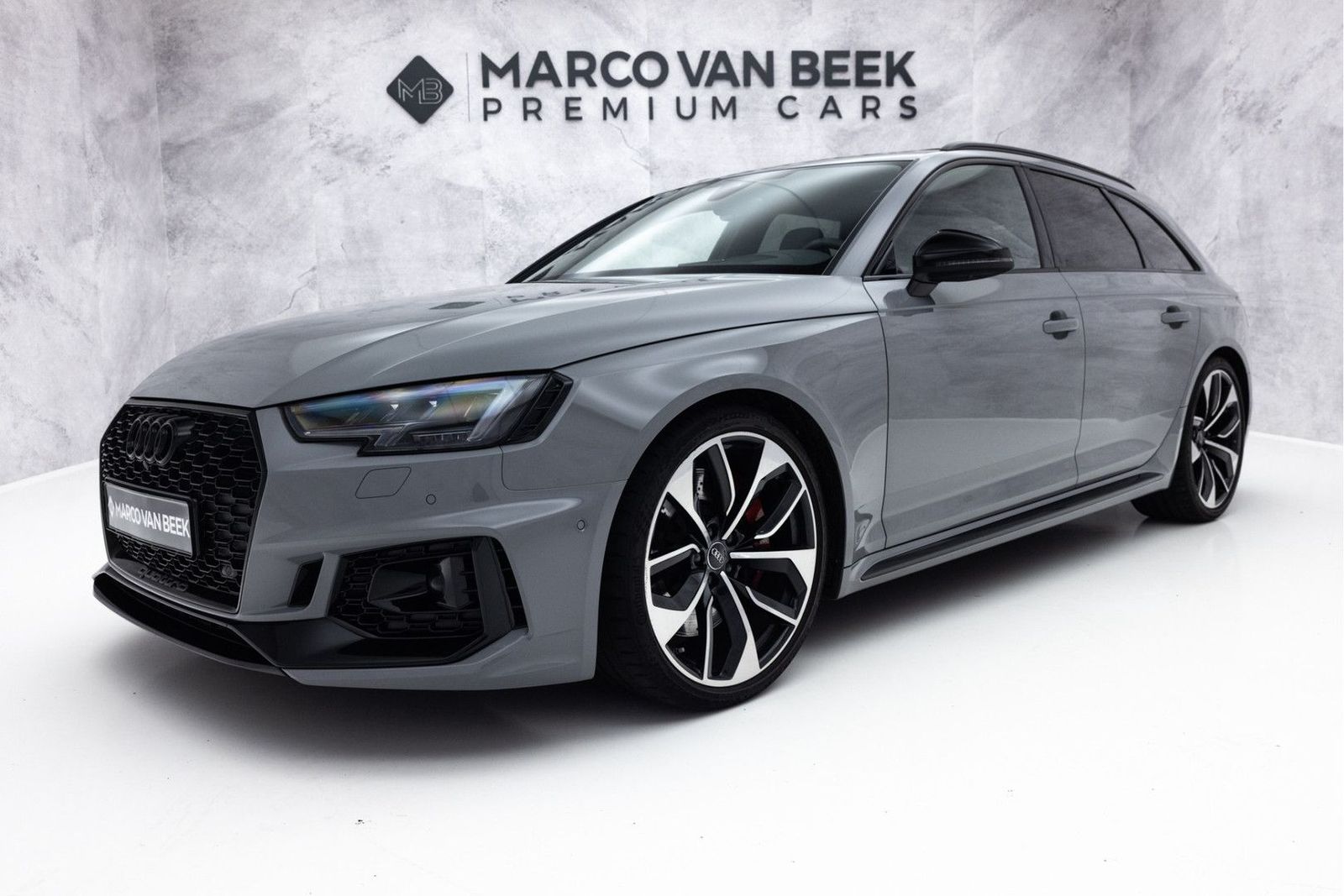 AUDI RS4 Avant 2.9 TFSI Quattro Pro Line Plus | Pano