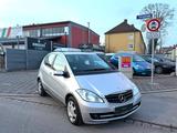 Mercedes-Benz A 160 A A 160 - Mercedes-Benz A 160 mit Benzin-Antrieb: Automatik