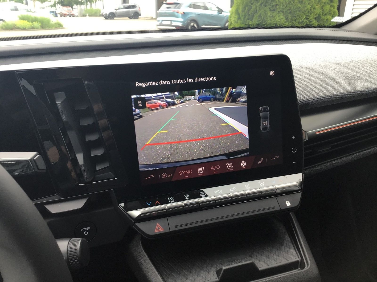 Fahrzeugabbildung Renault Megane E-Tech 100% Techno 220 Comfort Range 60KW