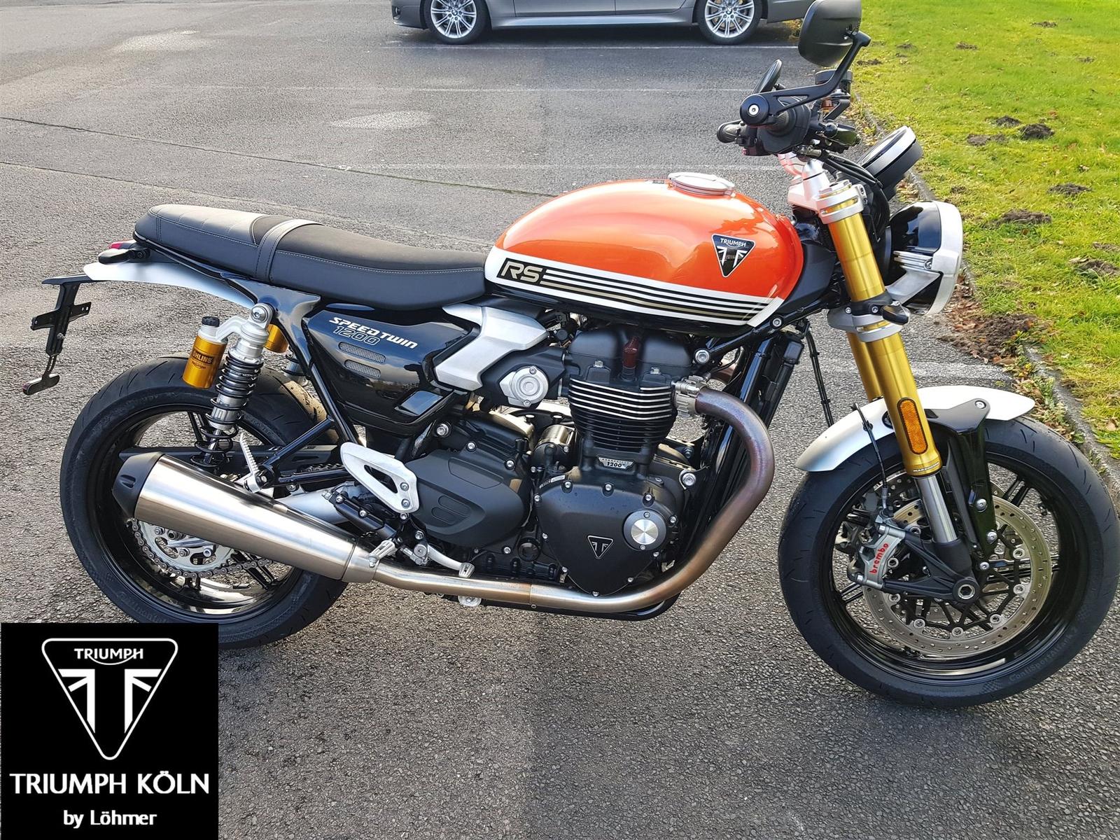 Triumph Speed Twin 1200 RS mit neuem Reifensatz