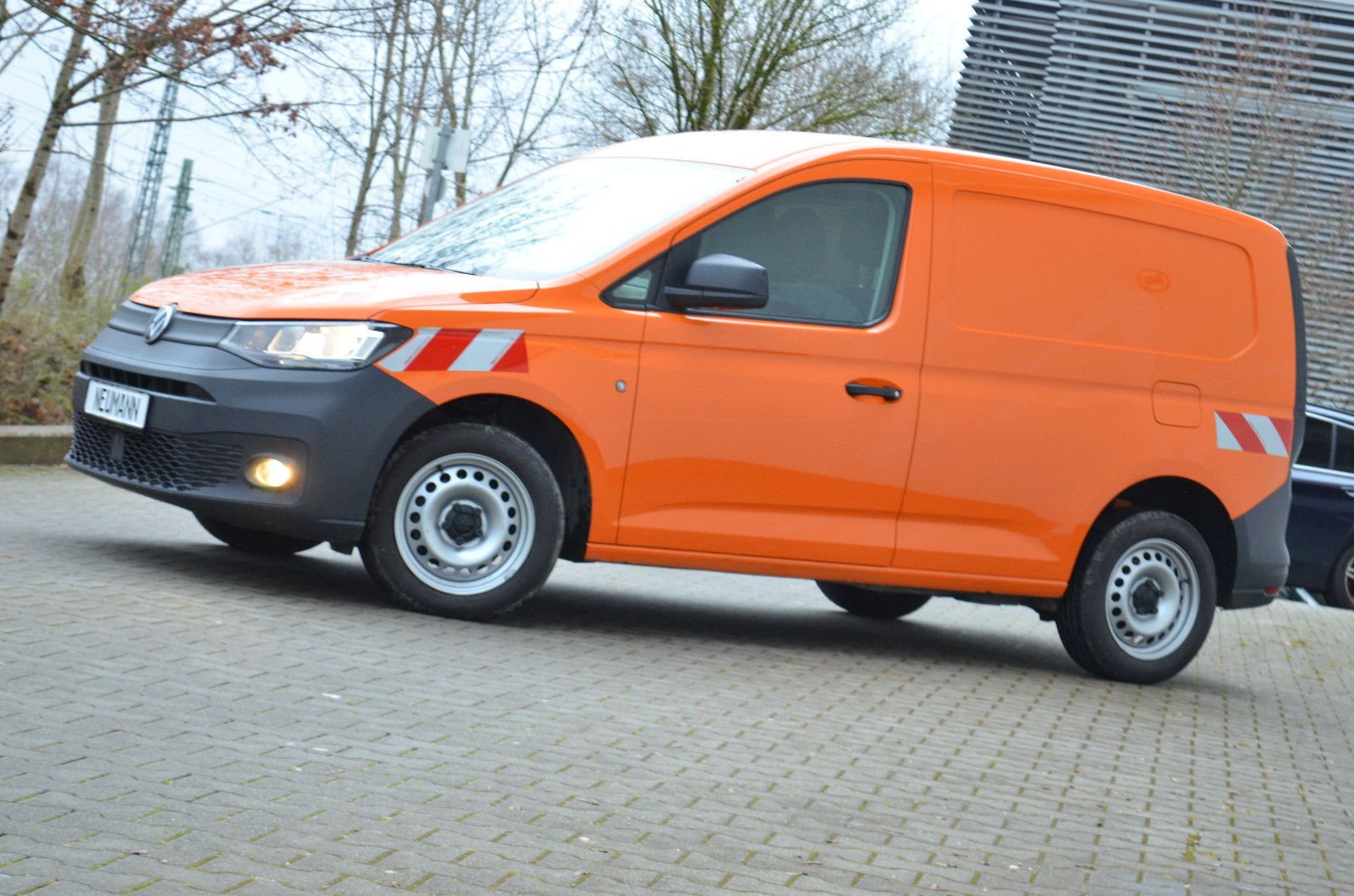 VW Caddy Cargo*AHK*KLIMA*RADIO/USB*NEBELSCHEINWER.*