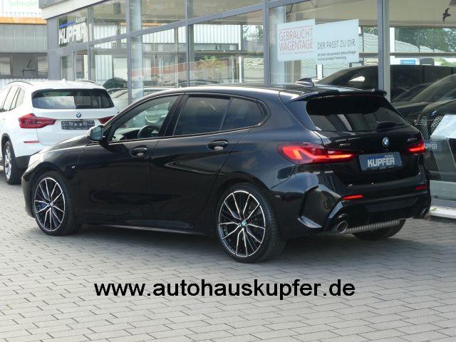 BMW M135 i xDrive M Sport ACC°Headup°HarmKardon°19"M