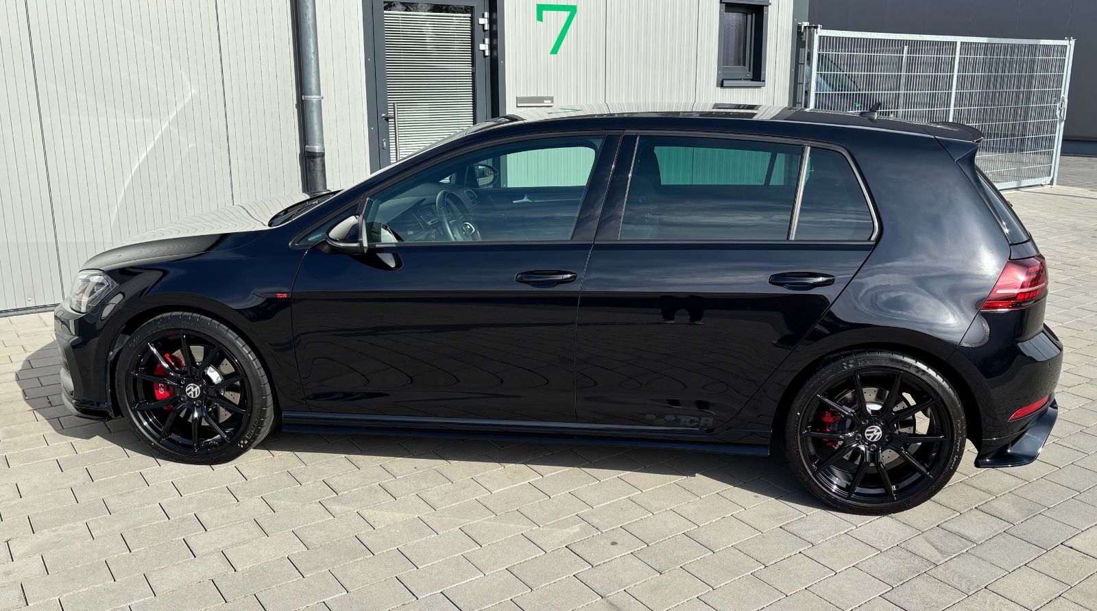 Volkswagen Golf VII GTI TCR Navi Akra LED CarPlay 19zoll foto 5