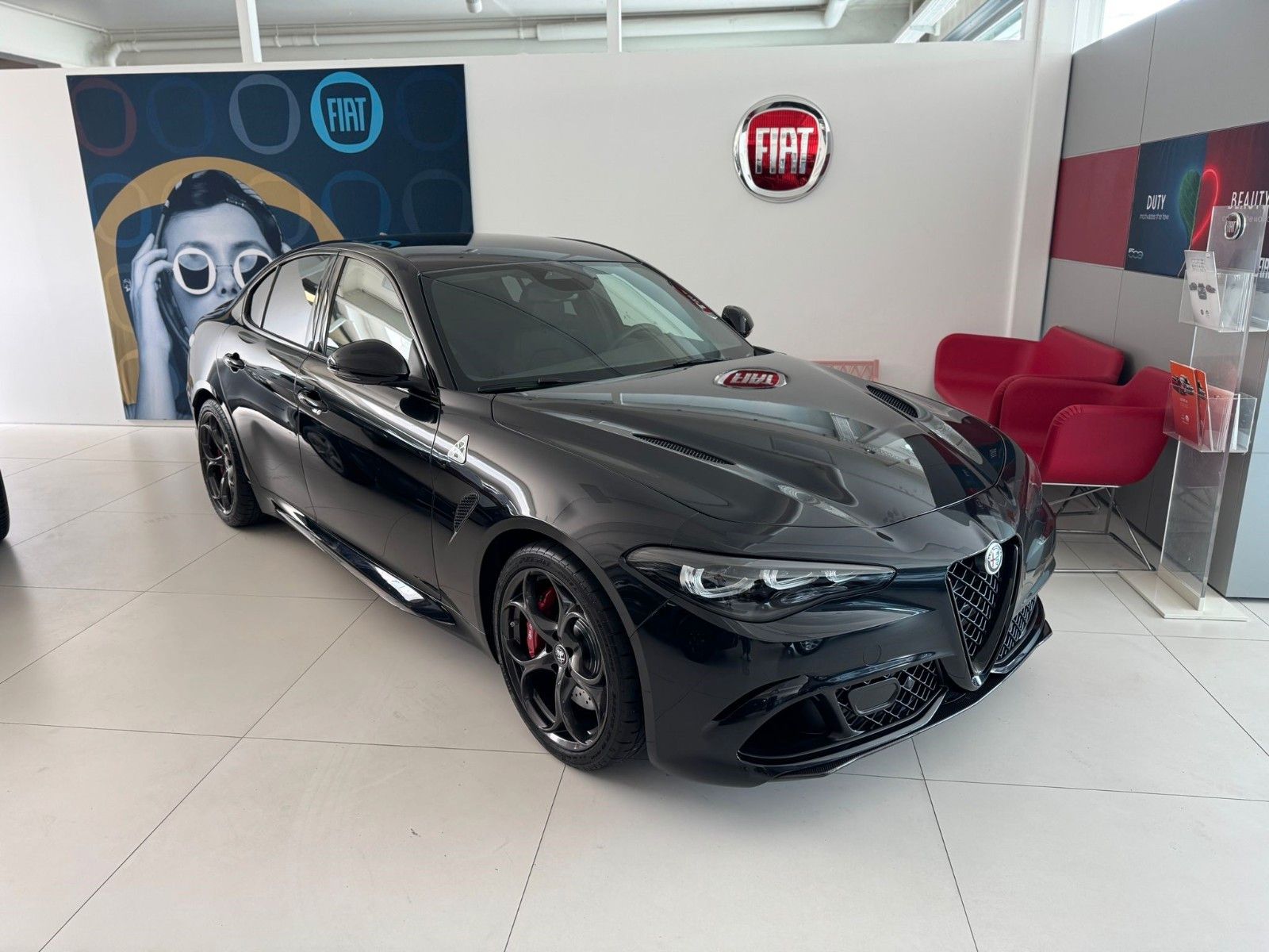 Alfa Romeo Giulia 2.9 V6 Bi-Turbo 382 kW AT8 Quadrifoglio