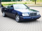 Mercedes-Benz E 200 CabrioCASSIC DATA 2 nu... - gebrauchte Mercedes-Benz E 200 aus dem Jahr 1995