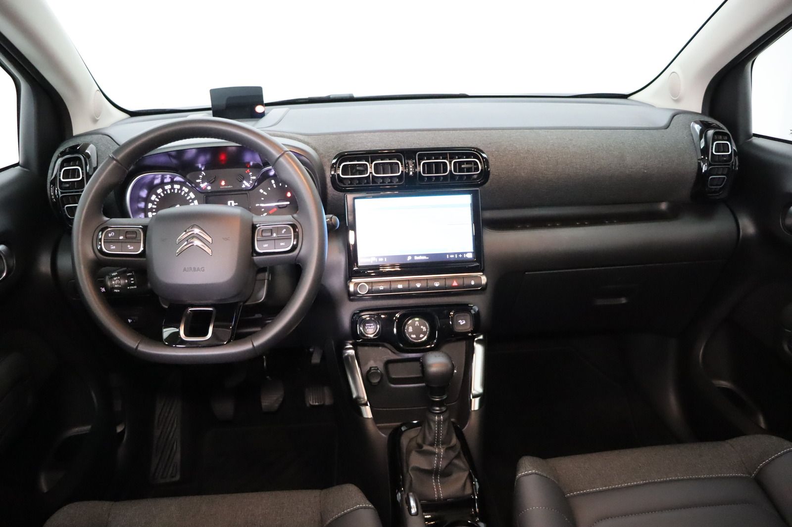 Fahrzeugabbildung Andere Citroën C3 Aircross PT 110 Shine * MwSt. ausw. *