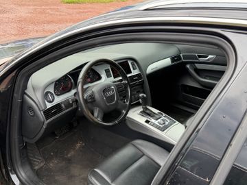 Audi A6 - 4