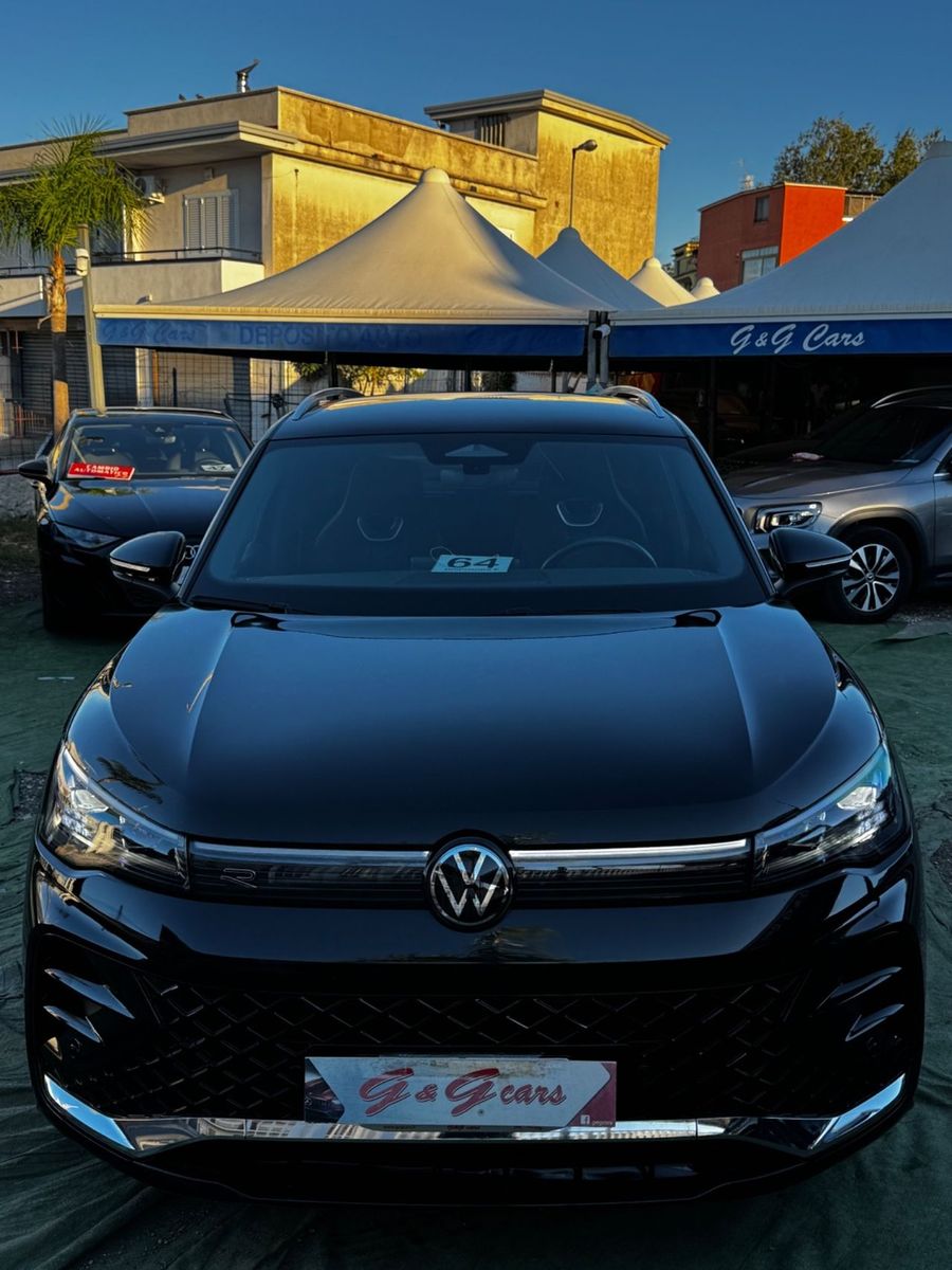 Volkswagen Tiguan 2.0 TDI 150 CV DSG R-Line Plus imagem 2