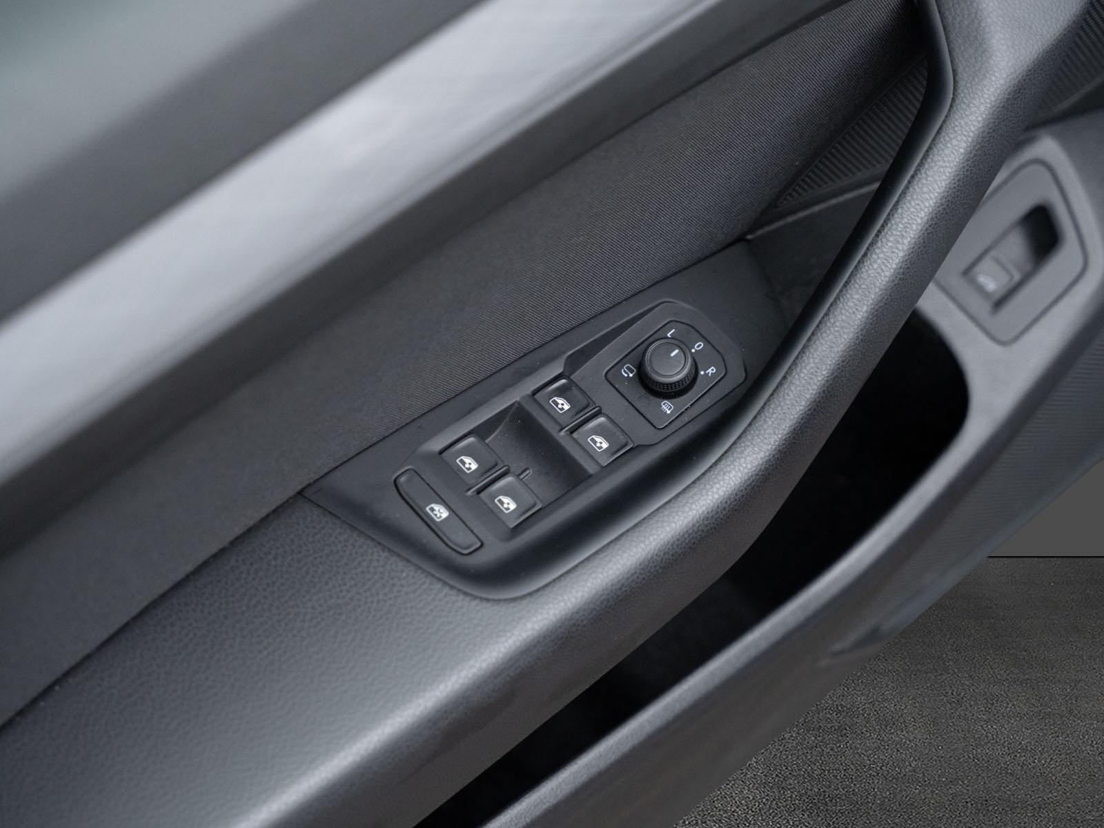 Volkswagen Passat AHK Business-Pak. Premium Massage, миниатюра 25