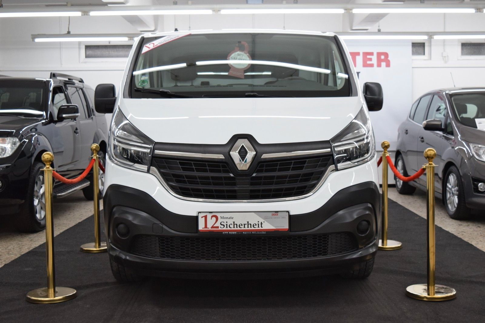 Renault Trafic - 1