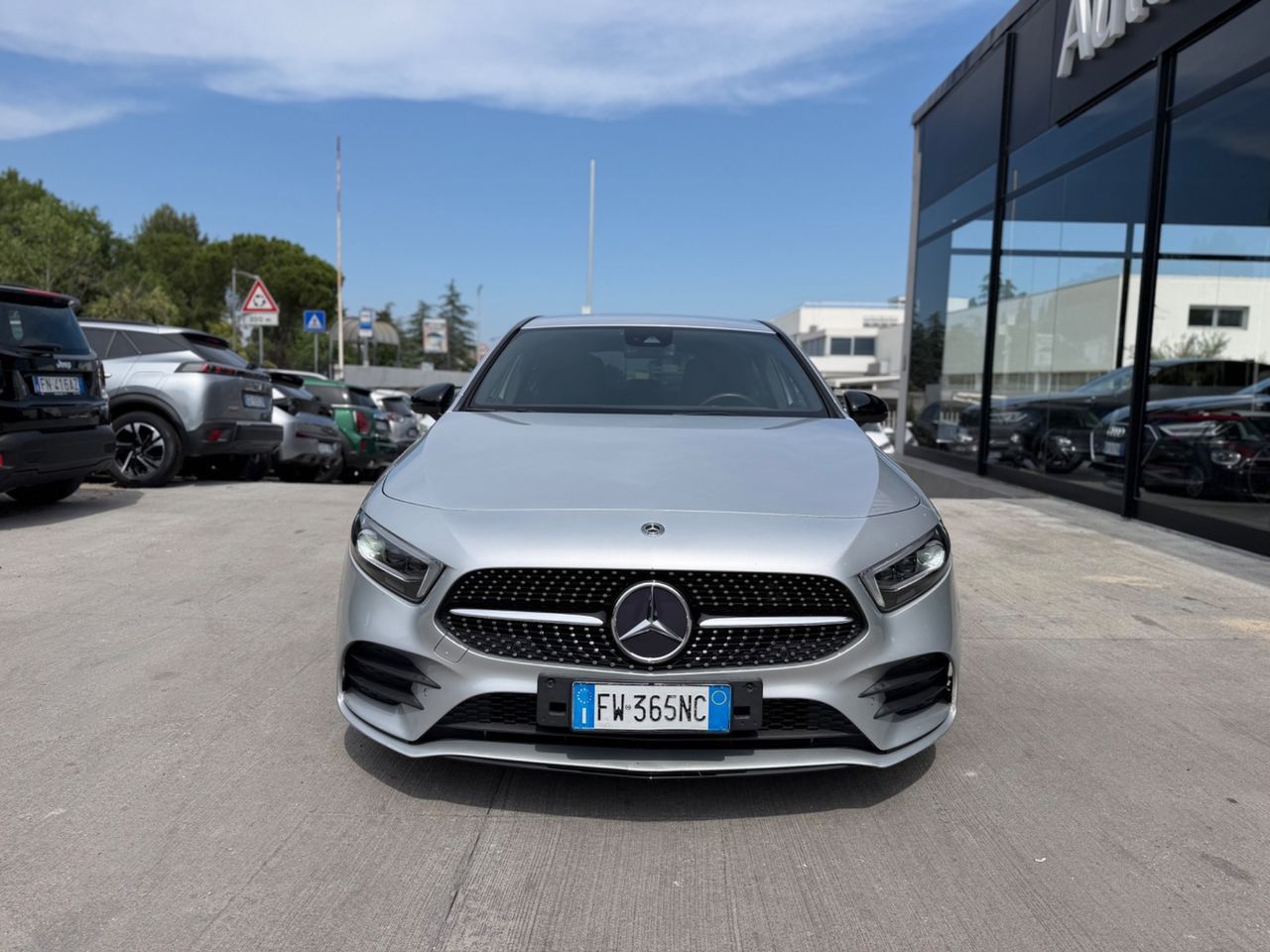 MERCEDES-BENZ Mercedes-benz A 200 d Automatic Premium