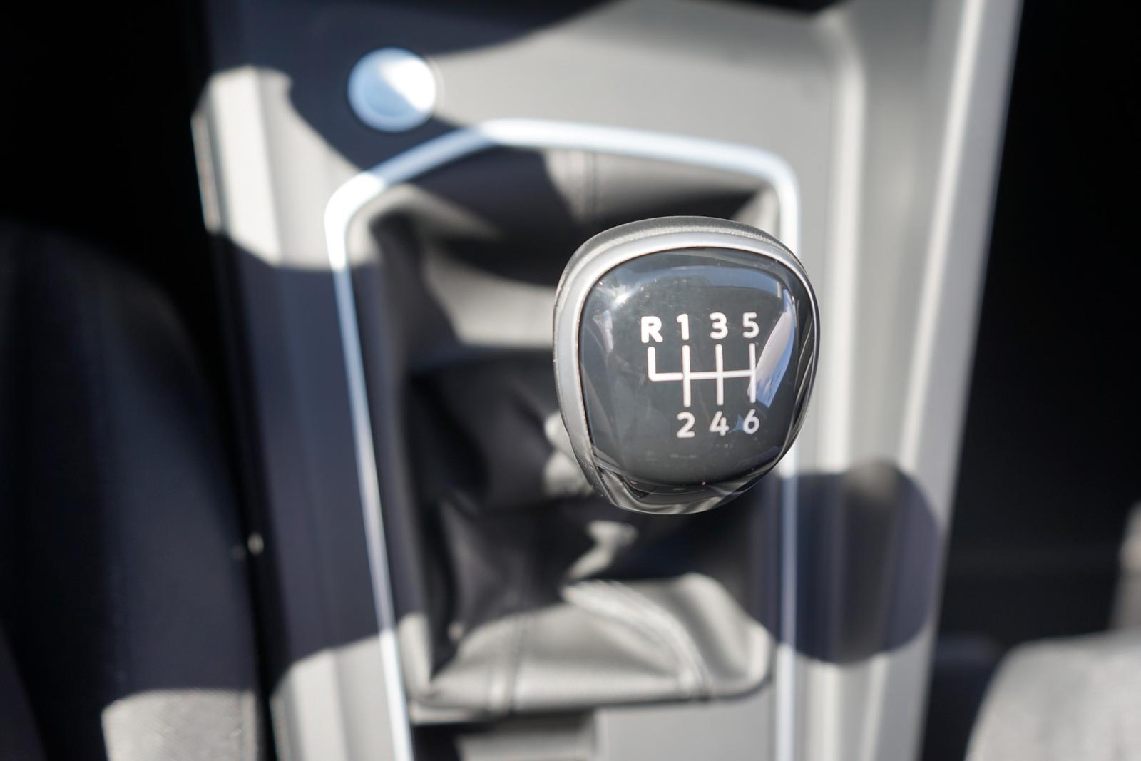 Volkswagen Golf VIII 1.0 TSI Life LED ACC App Connect, миниатюра 12