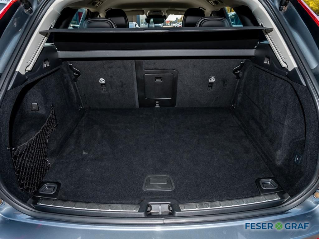 Volvo XC60 Momentum Pro 2WD Navi LED Keyless Kamera foto 9