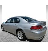 BMW 760i A - - BMW 760 mit Benzin-Antrieb