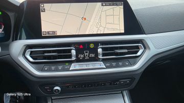 BMW 320 - 11