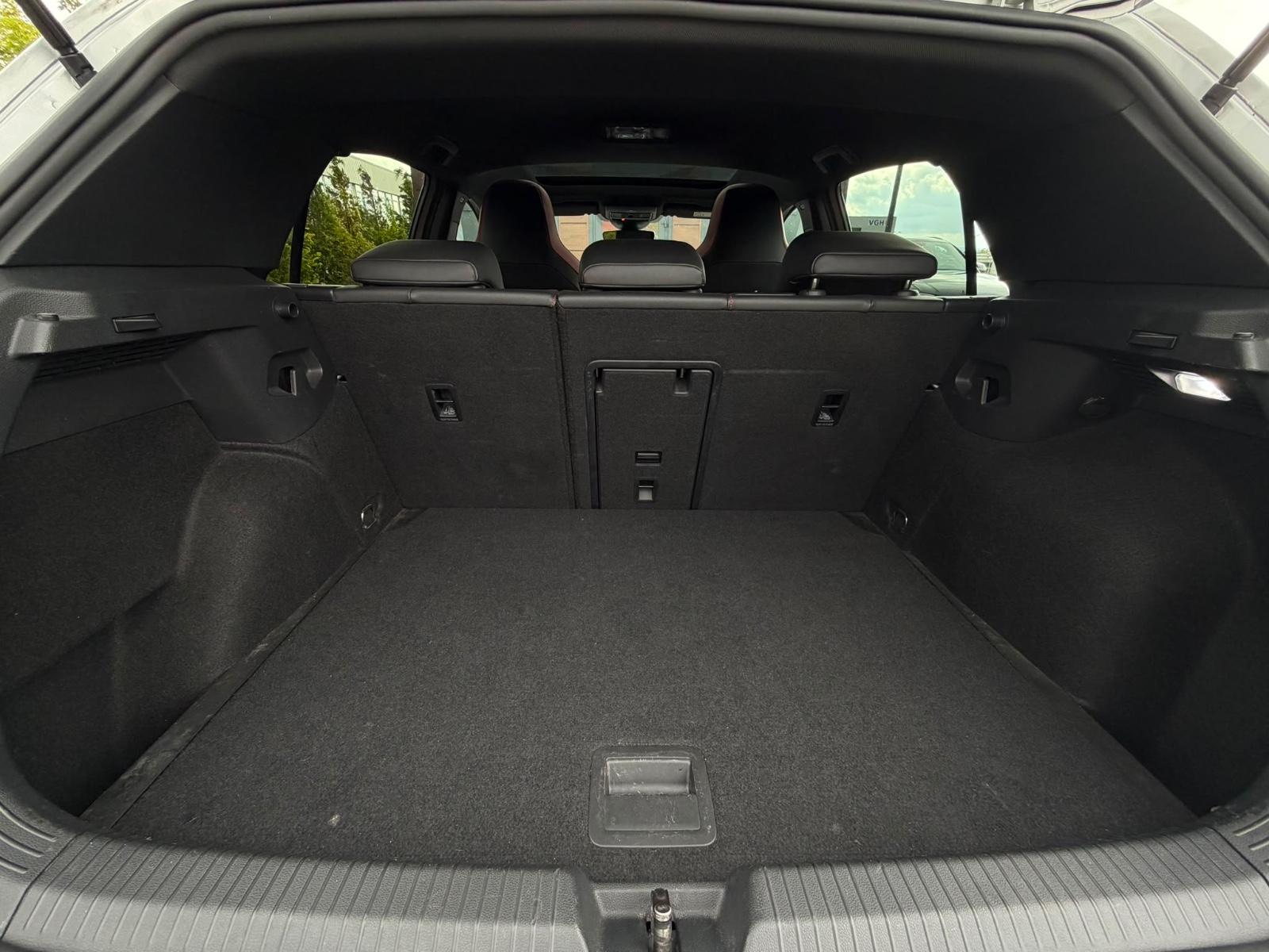 Volkswagen Golf VIII Lim. GTI Clubsport*ACC*PANO*RFK*, миниатюра 12