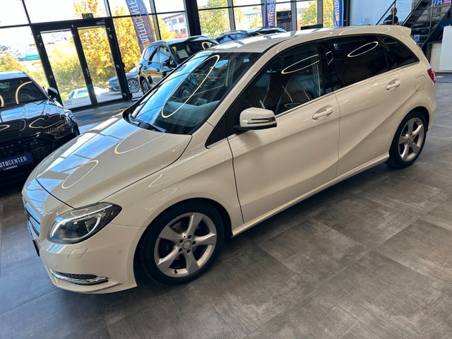 Mercedes-Benz B 180 *KLIMA*SZHZ*LEDER*NAV*PDC*SPUR*TOTWINKEL