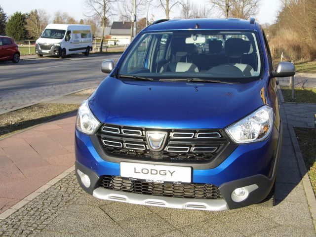 Dacia Lodgy Stepway Plus mit Standheizung + WKR