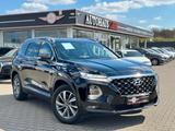 Hyundai Santa Fe 2.2 CRDi 2WD Auto."Trend"AHK*7-SITZ*NAV - Hyundai SANTA FE: 7