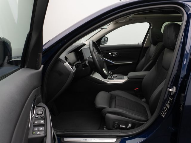 Foto Nummer 20: BMW 330d