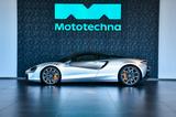 McLaren Artura - blaue McLaren Artura