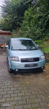 Audi A2 1.4 - Audi A2: mit Anhängerkupplung