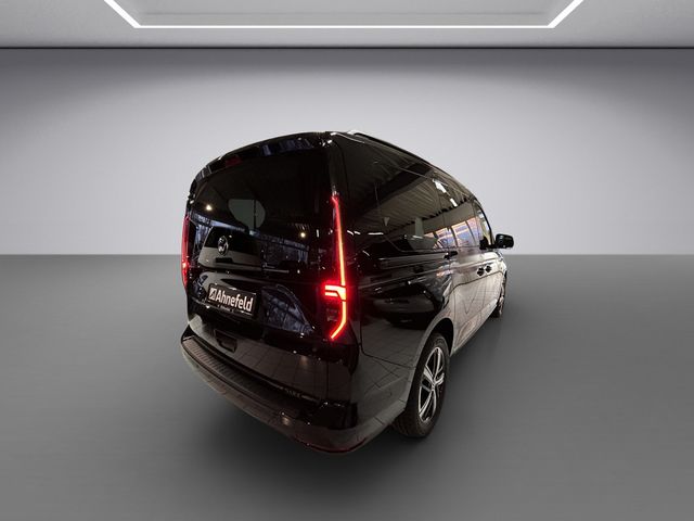 Caddy Life Maxi "Dark Label" 7-Sitzer Motor: 2,0