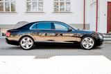 Bentley Flying Spur 4.0 V8 Mulliner - Bentley Flying Spur: Schwarz