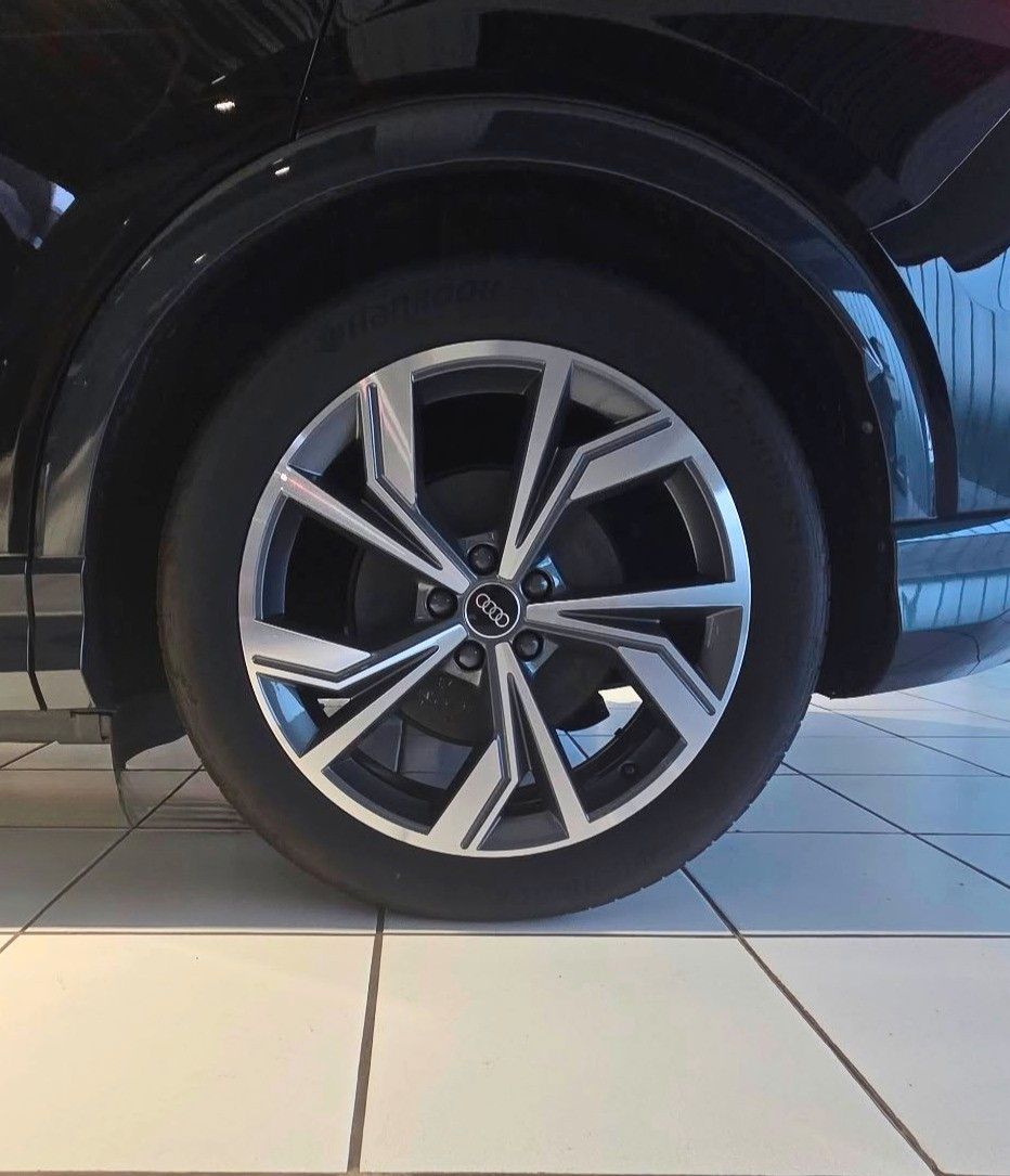 AUDI Q4 — zdjęcie 34