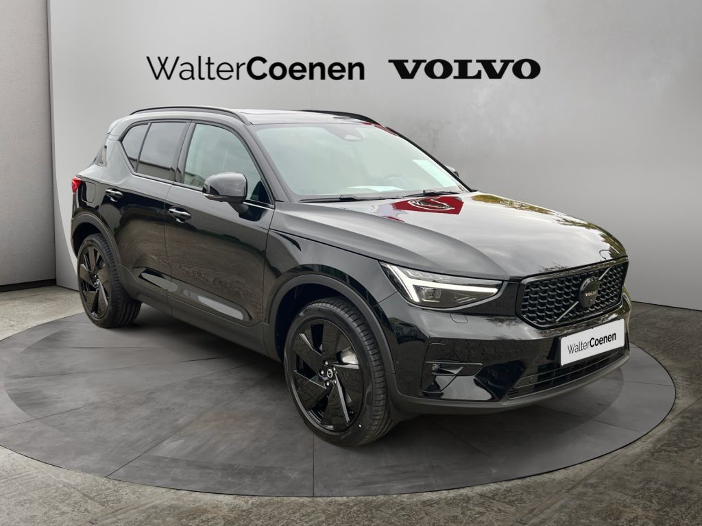 VOLVO XC40 B4 B DKG Ultra Black Edition, Licht-P.,FHZ VOLVO XC40 B4 B DKG Ultra Black Edition, Licht-P.,FHZ
