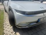 Hyundai IONIQ 5 UNIQ 225 kW AWD,  - weiße Hyundai IONIQ 5