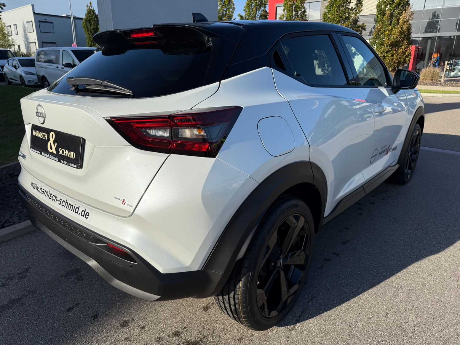 Fahrzeugabbildung Nissan Juke Tekna - Autom., Leder, Winter-Paket