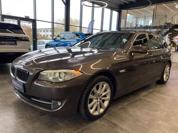 BMW 530d xDrive *Night Vision*PANORAMA*NAVI*PDC*SHZ*