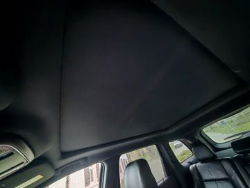 Jeep Grand Cherokee - 11