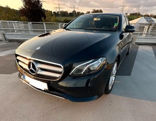 MERCEDES-BENZ E 200 d 9G-TRONIC Avantgarde