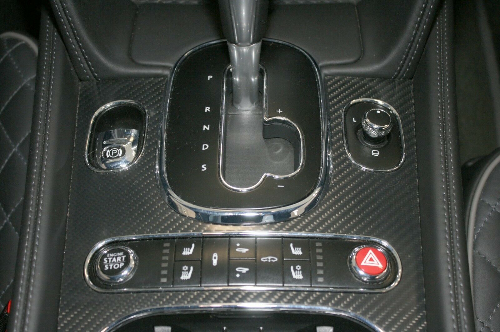 Fahrzeugabbildung Bentley Continental Supersports *#710/Titan-Abgas/NAIM*