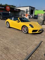 Porsche 992 Targa 4 GTS Targa GTS - Porsche 992 in Stuttgart
