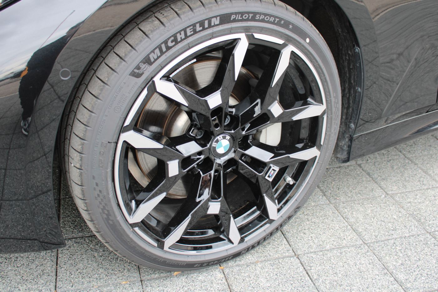 BMW 330d xDrive Touring M Sport Navi Inno ACC Cam foto 5