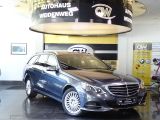 Mercedes-Benz E 300 CDI T-Modell Elegance Leder Comand LED PDC - Mercedes-Benz E 300: Cdi